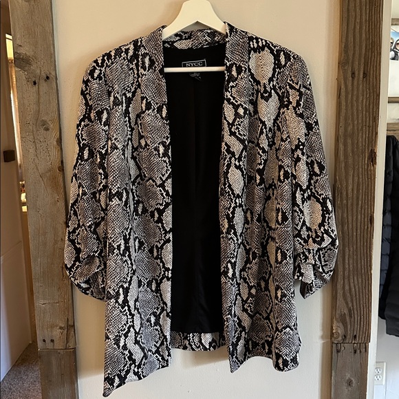 New York Clothing Company Jackets & Blazers - NYCC Snakeskin Print Blazer XL